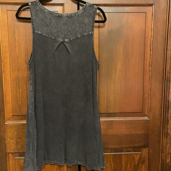 Umgee Dress Gently worn - Picture 5 of 6